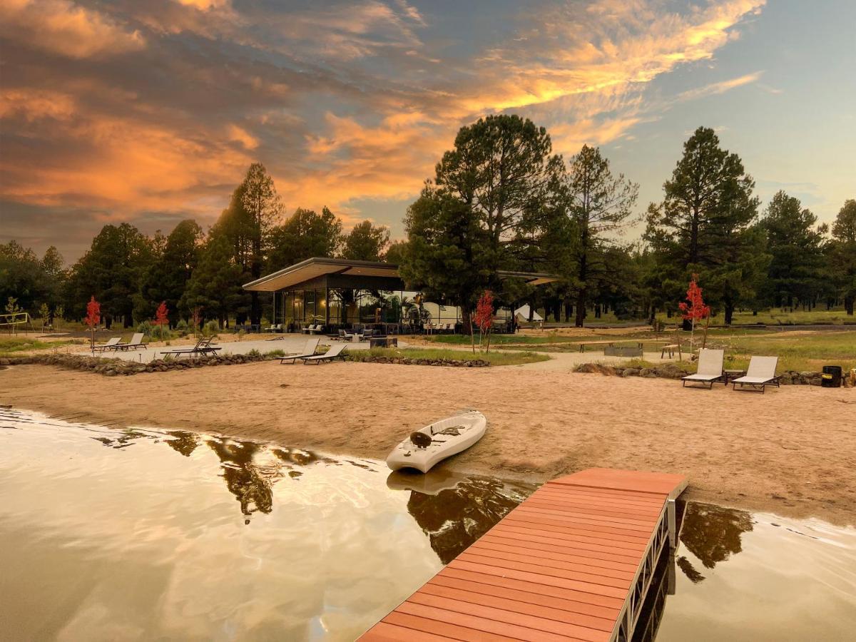 Backland Hotel วิลเลียมส์ ภายนอก รูปภาพ